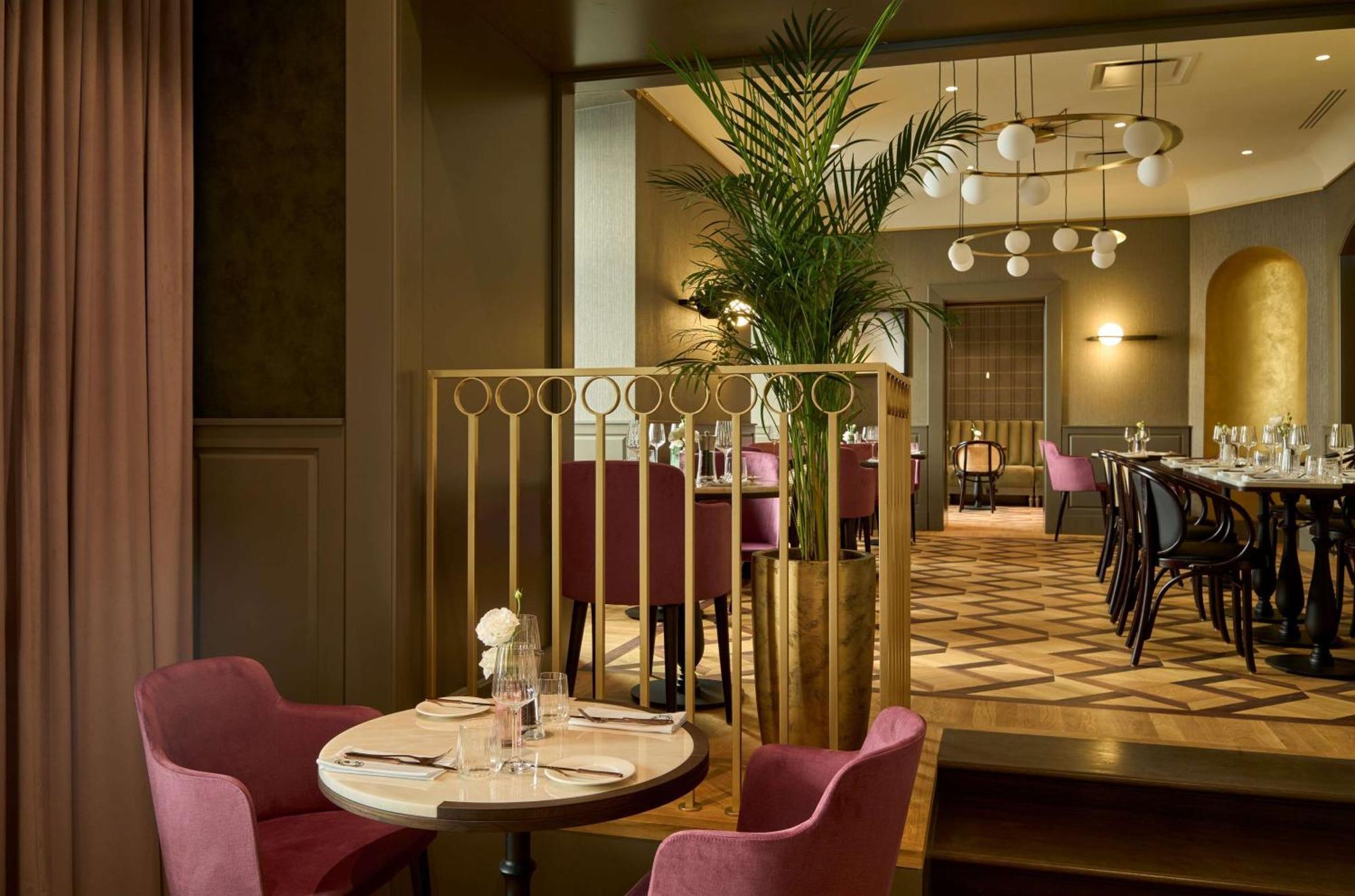 Saski Curio Collection By Hilton Hotel
